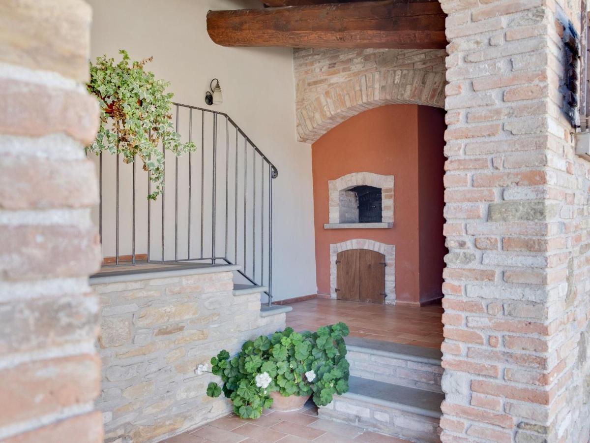 Belvilla By Oyo Borgo Tre SantʼAngelo in Vado Buitenkant foto