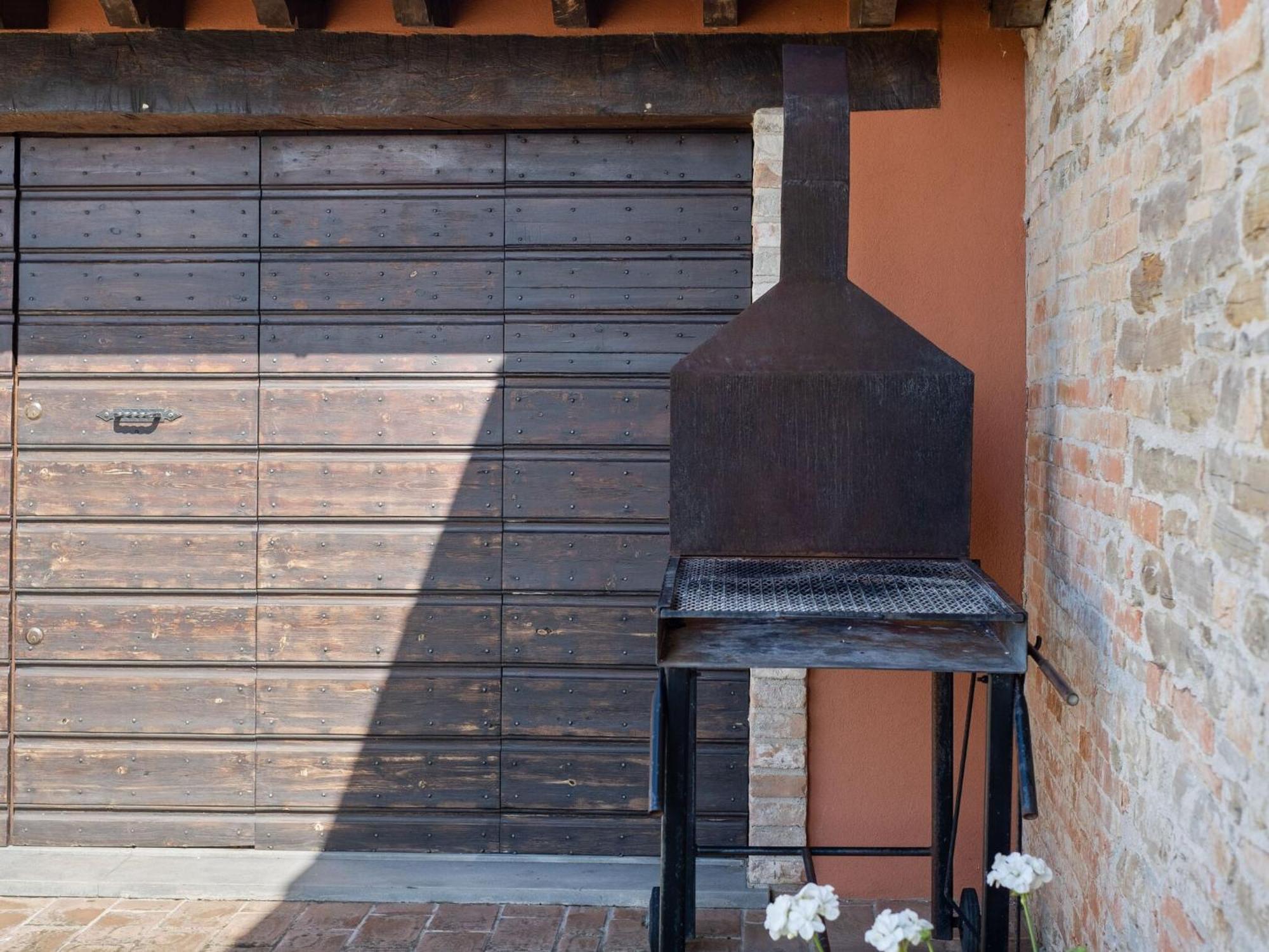 Belvilla By Oyo Borgo Tre SantʼAngelo in Vado Buitenkant foto